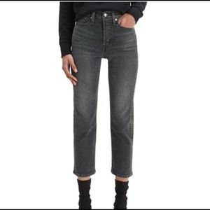 Levi's Women's Cropped Button-Fly Jeans